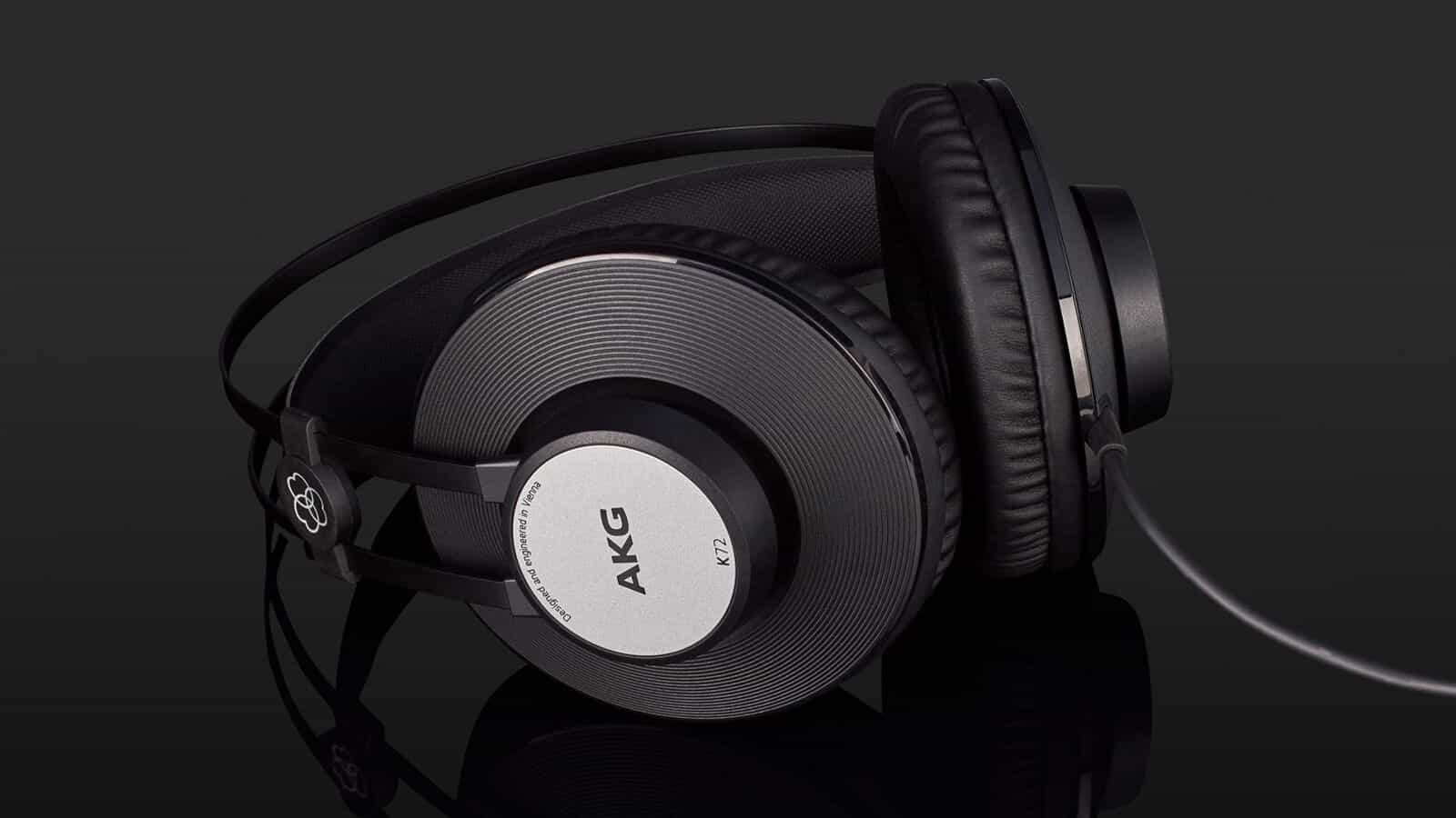 هدفون AKG K72 - فروشگاه اینترنتی کالا استودیو هدفون AKG K72 | خرید هدفون مانیتورینگ ای کی جی K72 | خرید هدفون پشت بسته | هدفون پشت میکروفون | خرید هدفون مانیتورینگ | هدفون استودیویی ارزان | کالا استودیو